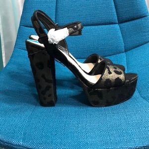 Nine West platform heel